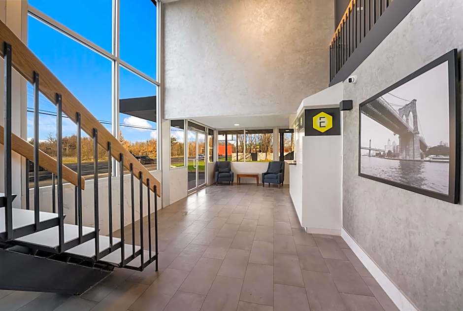 Essence Express Wayne