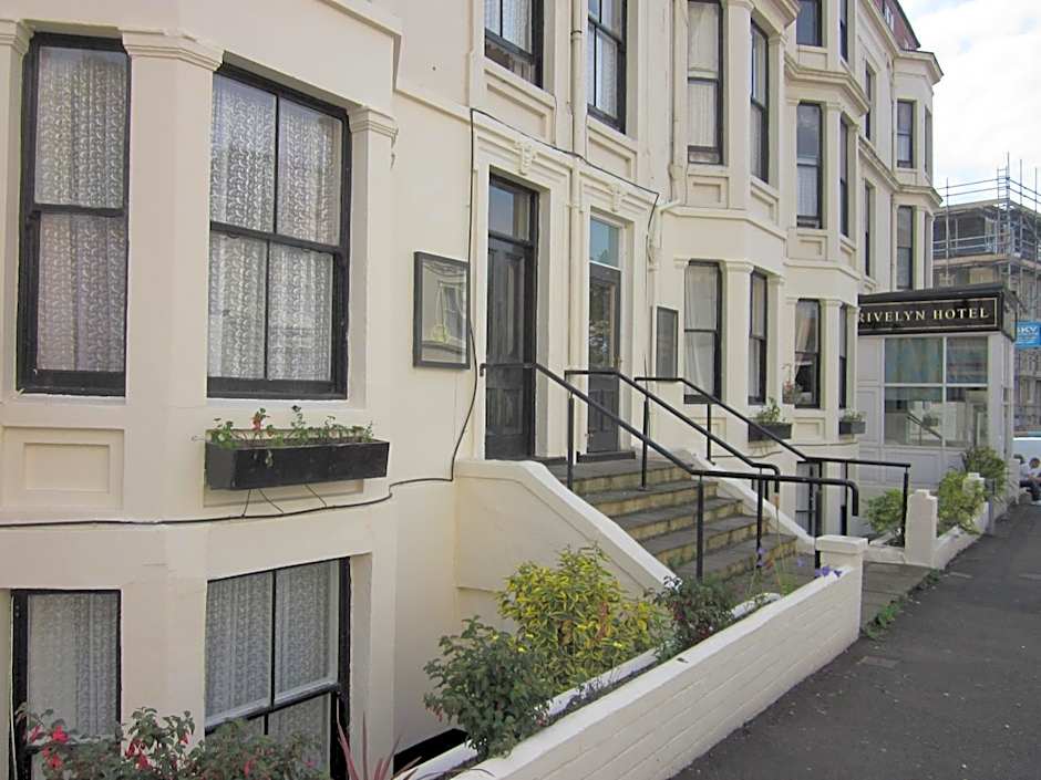 Rivelyn Hotel Bar & Restaurant