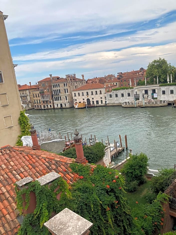 Hotel Dei Dragomanni