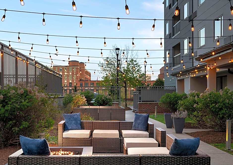 Hampton Inn By Hilton &amp; Suites-Worcester,MA