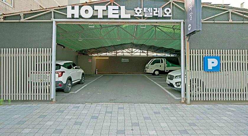 Changwon Palyongdong Hotel Leo