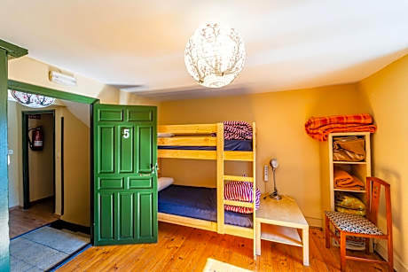 Bed in 4-Bed Dormitory Room