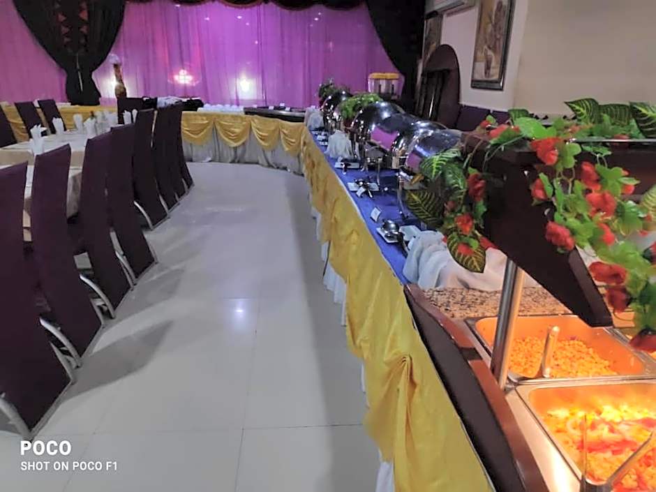 Urban Rose Hotel & Apartments