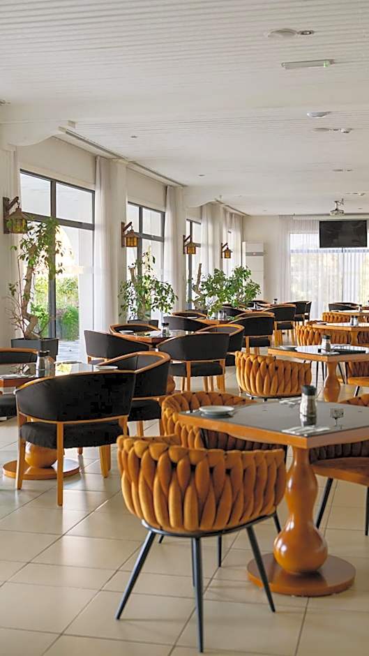Sveltos Hotel