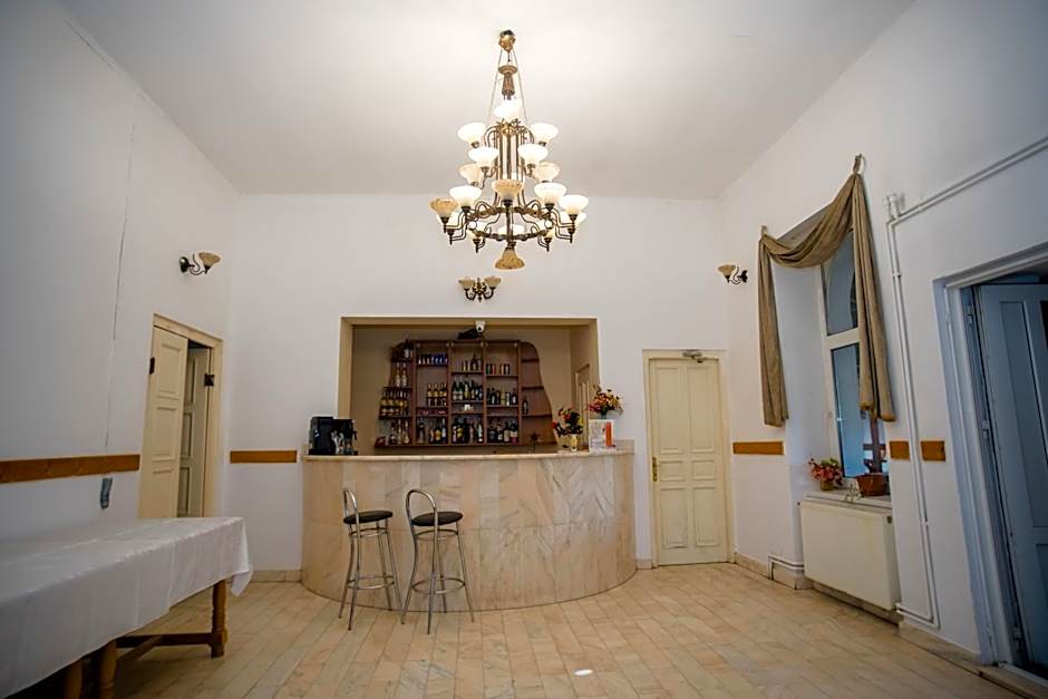 HOTEL MARION