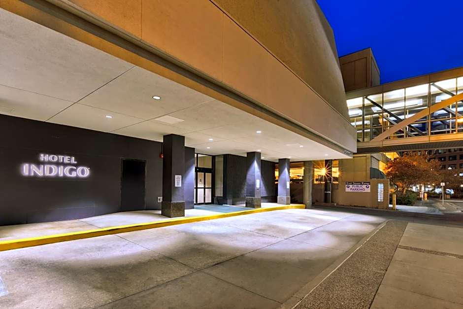 Hotel Indigo Rochester Mayo Clinic Area By IHG
