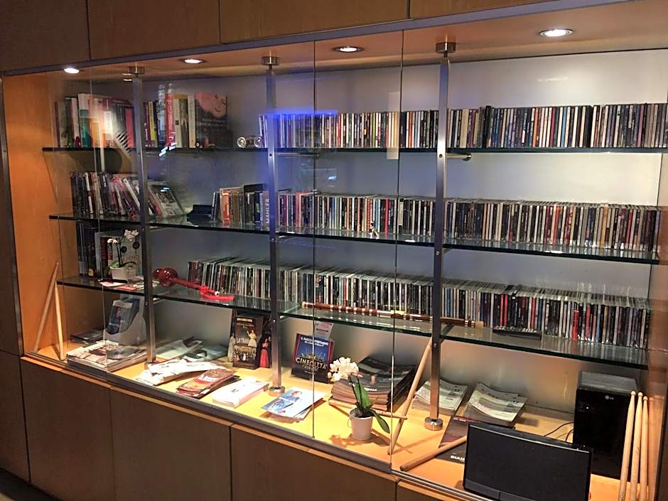 Hotel Franklin Feel The Sound