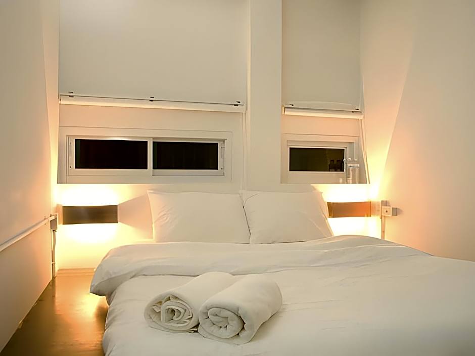 Qilombo Hostel Silom - HQ