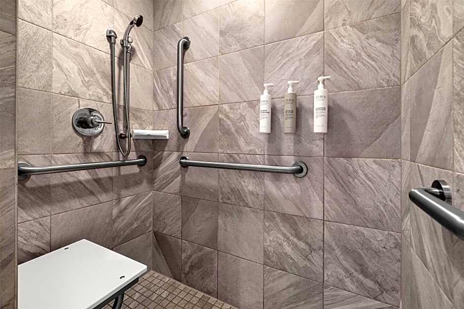 Embassy Suites By Hilton Charlotte/Ayrsley