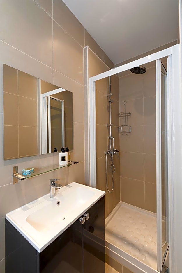 Le17 Furnished studios