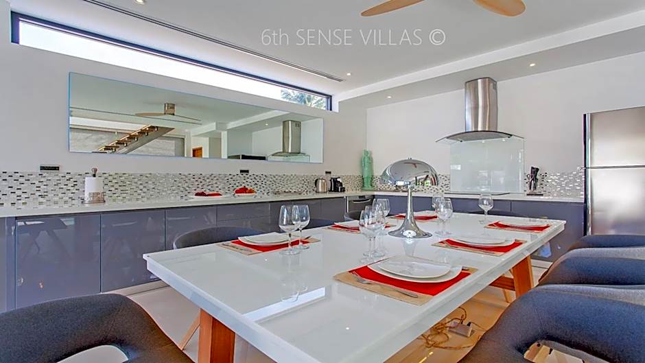 Exquisite 4BR Boutique Pool Villa Samakki Garden in Rawai