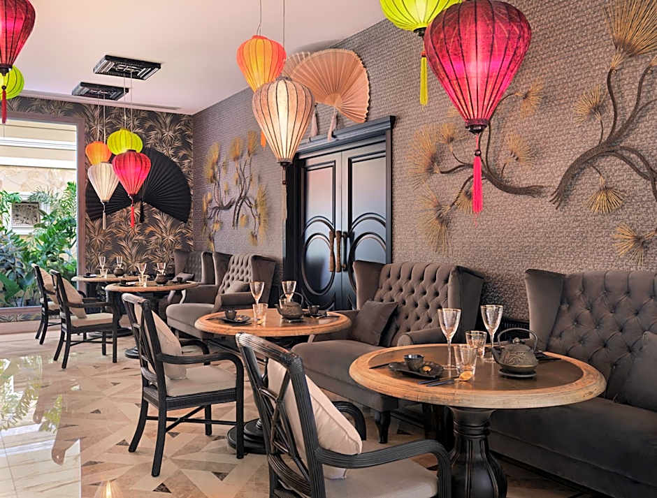 Royal River, Luxury Hotel - Adults Only
