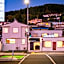 Luxe Suites & Apartments