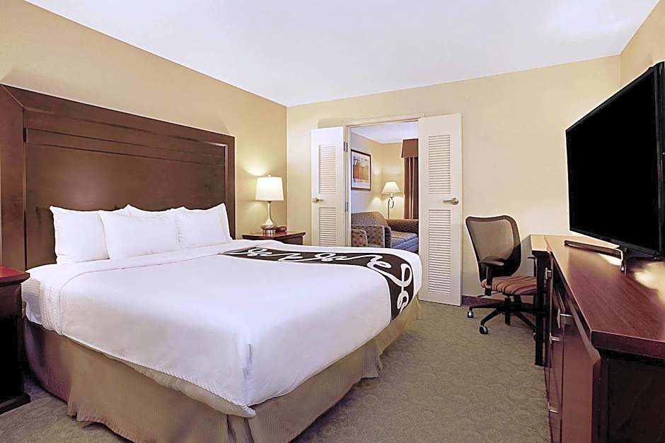 La Quinta Inn & Suites by Wyndham Bismarck