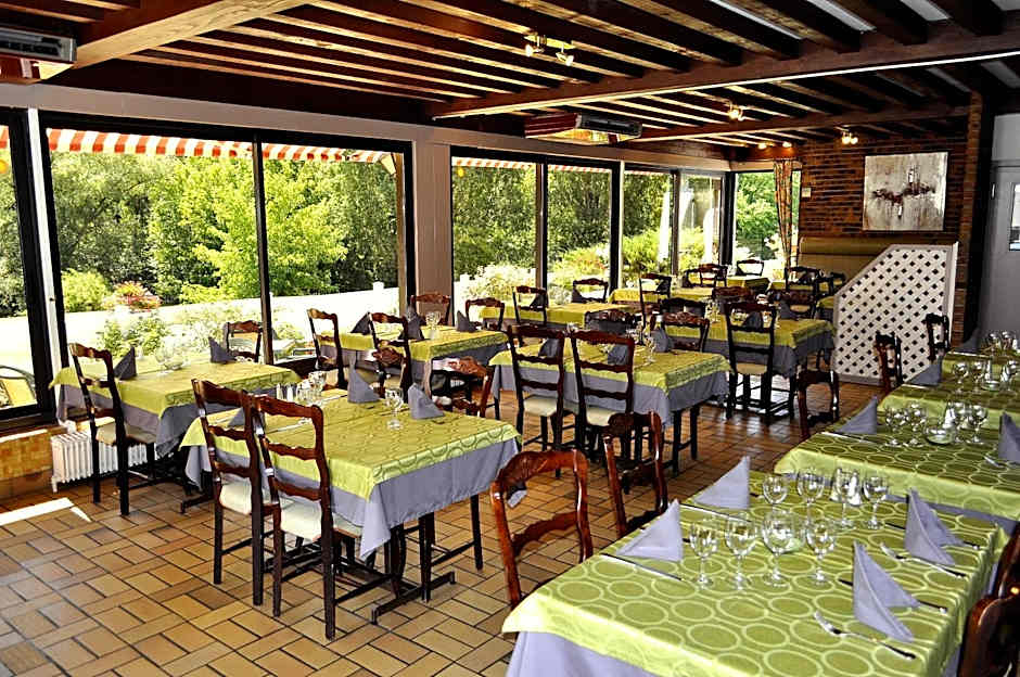 Hôtel Restaurant Le Relais De Pouilly