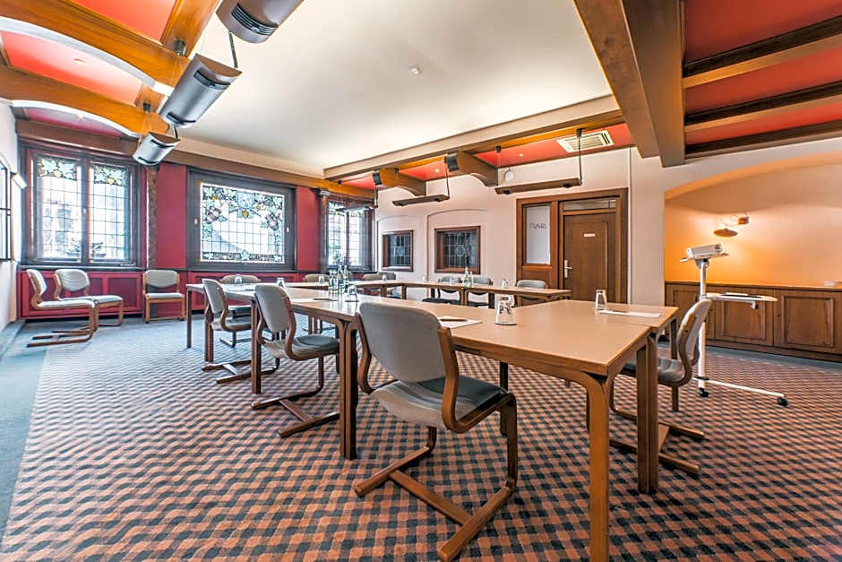 AKZENT Hotel Berg's Alte Bauernschanke- Wellness und Wein