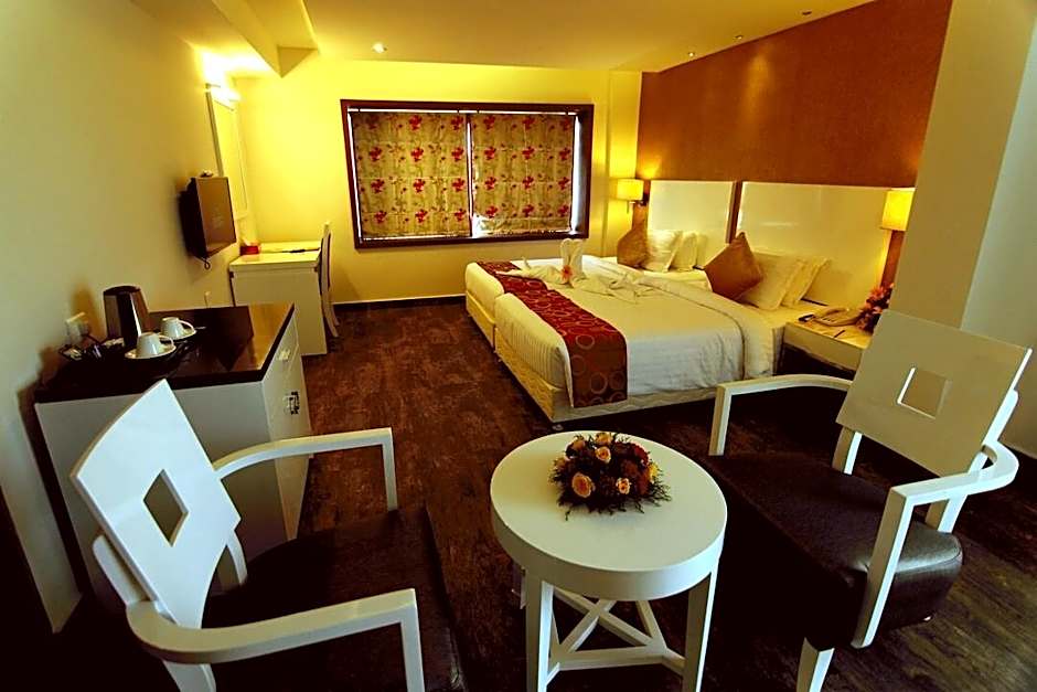 Paravoor Galaxy Hotel