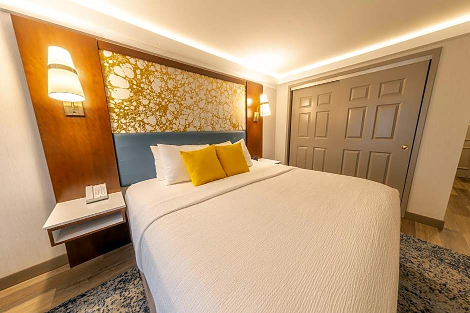 The Westfield Inn, BW Signature Collection