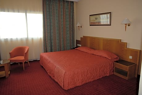 single standard room