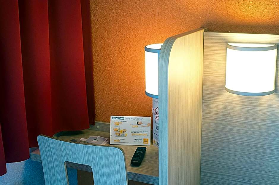 Première Classe Clermont-Ferrand Aubière
