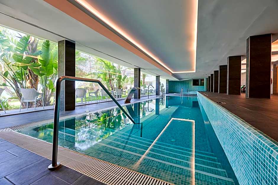 AluaSoul Carolina - Adults Only