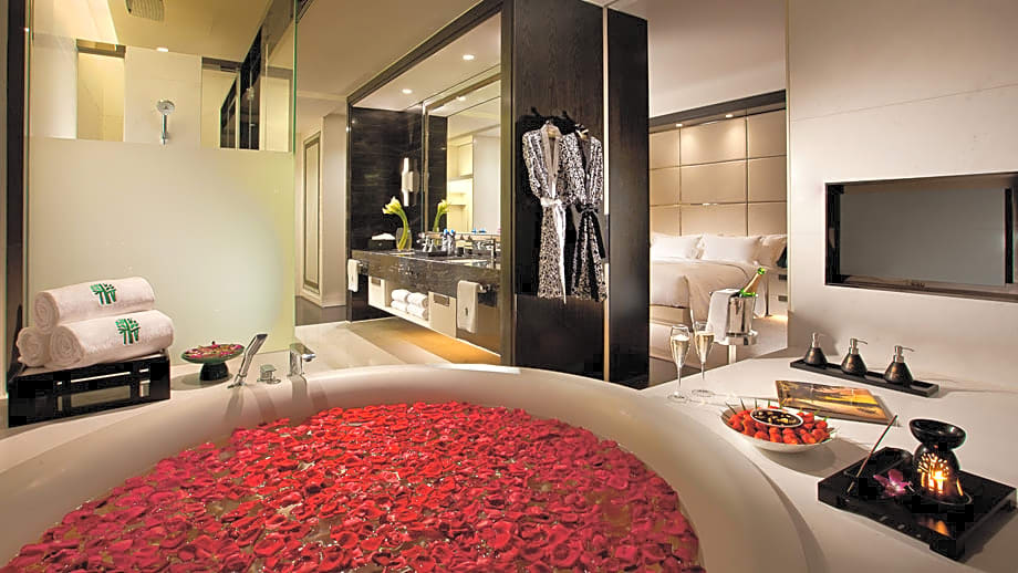 Banyan Tree Tianjin Riverside