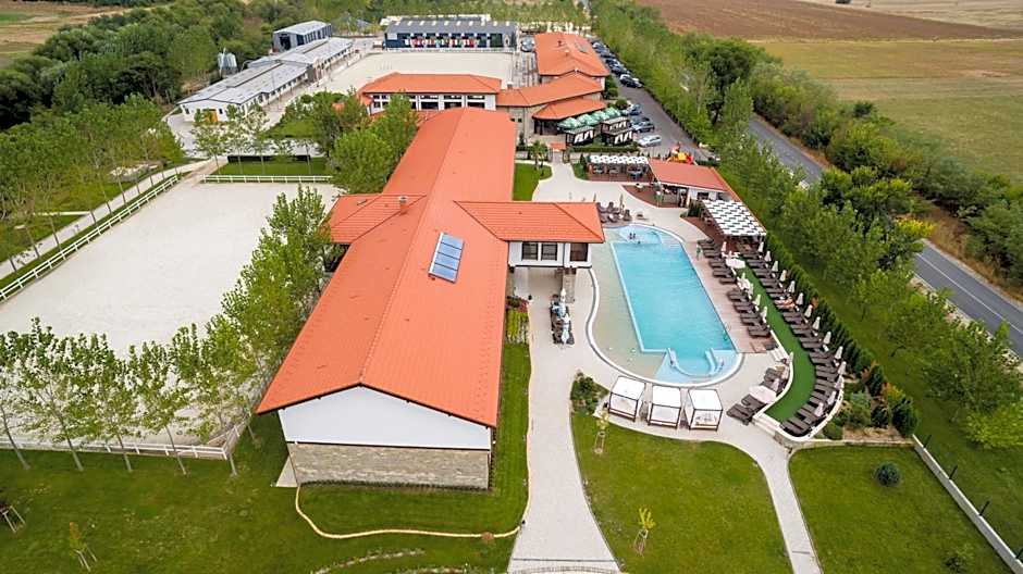 Boutique Complex Trakiets