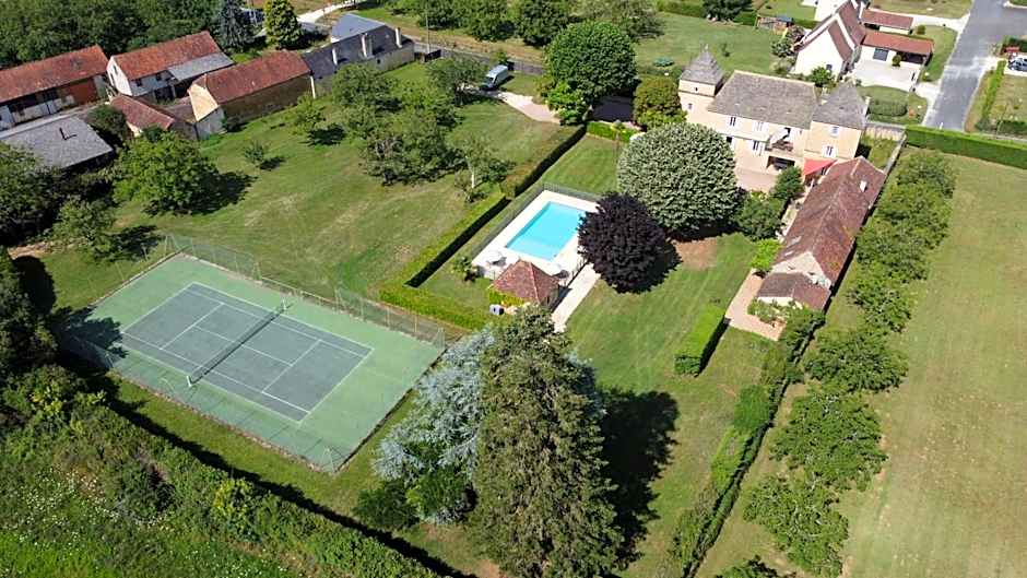 Domaine Jolidetour climatisé, piscine et tennis privés