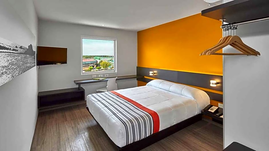 City Express Junior by Marriott Leon Centro de Convenciones