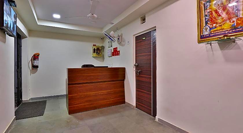 Hotel New Suryam by OYO Rooms – Ahmedabad, TN