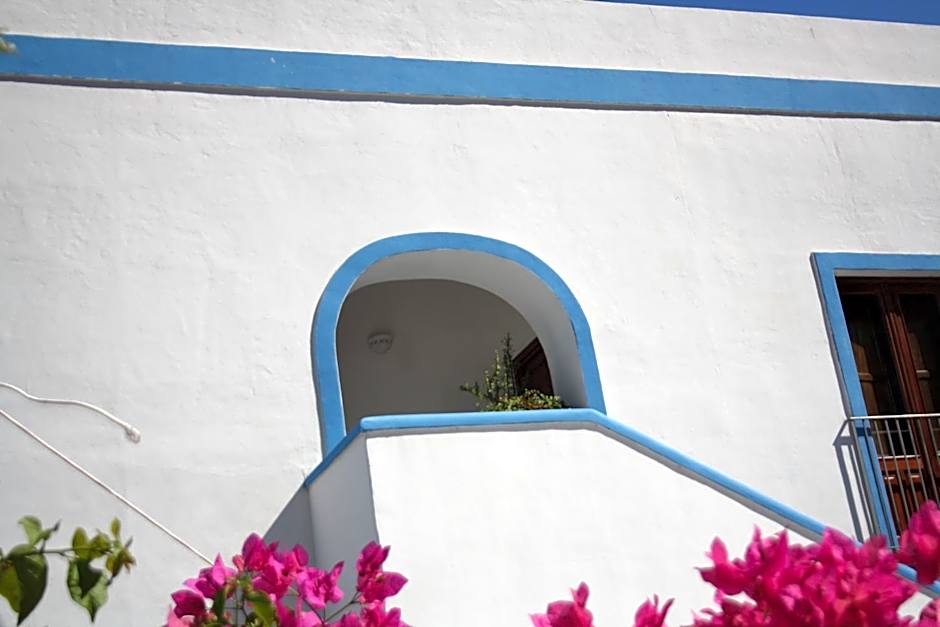 Da Nino sul mare Filicudi