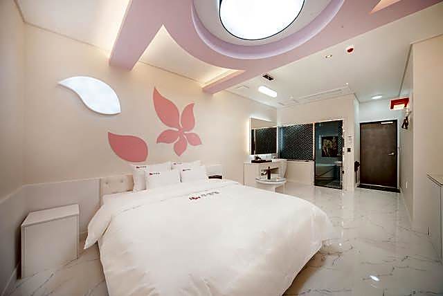 SH Hotel