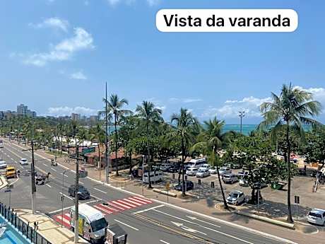 Vista única à BEIRA-MAR na praia de pajuçara com dois quartos- Apto 302