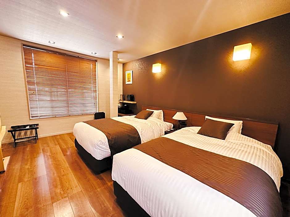 "ヒトツル"Hitotsuru in Setouchi