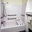 Microtel Inn & Suites By Wyndham Tifton