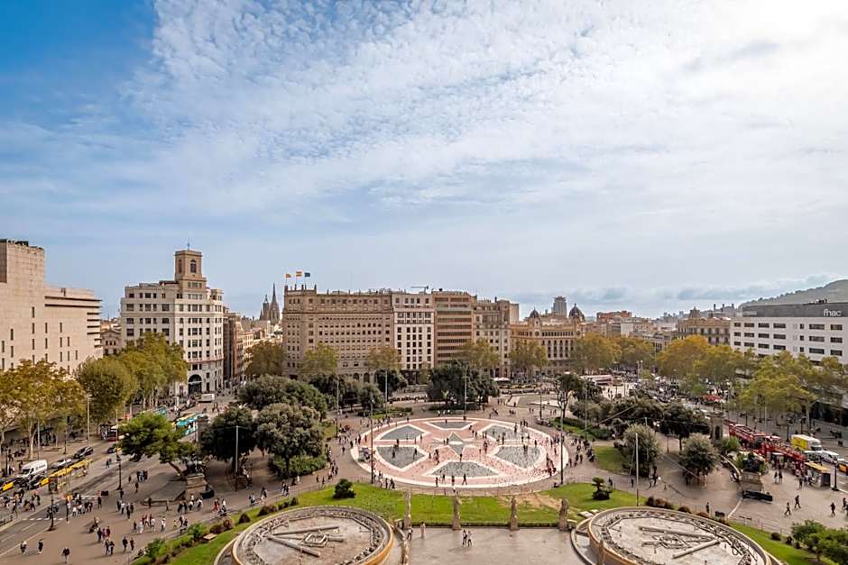 45 Times Barcelona Hotel
