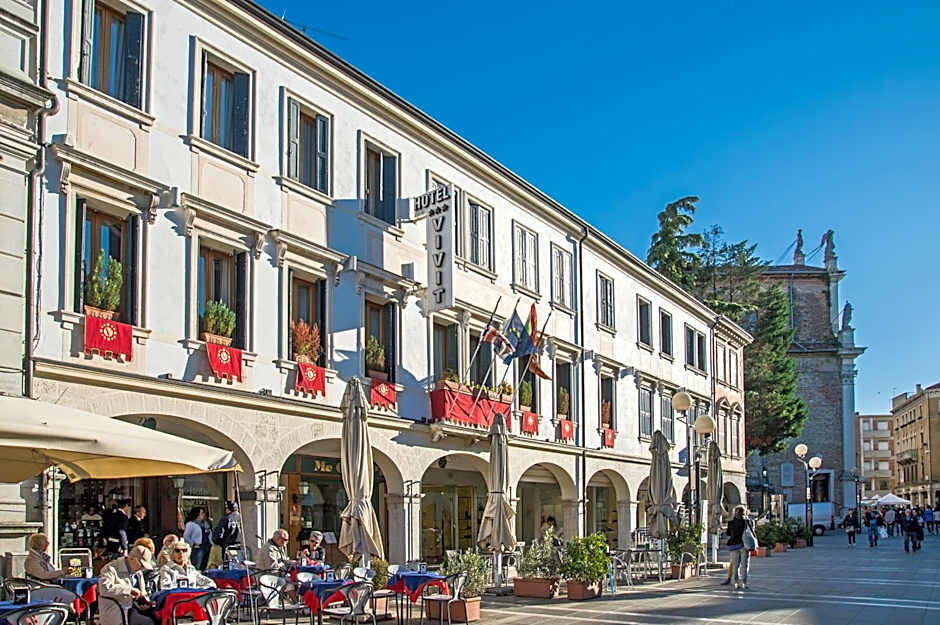Hotel Vivit ***S