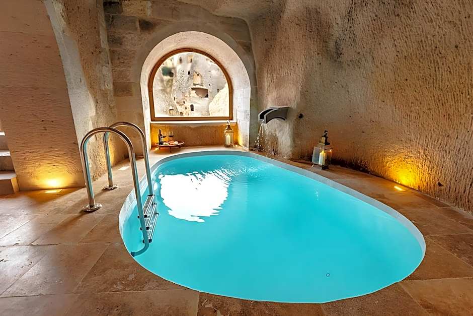 Millstone Cave Suites