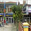 OYO 91601 Double-Degree Syariah (Female & Family)