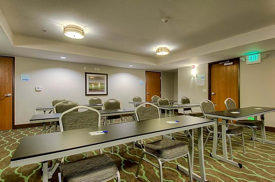 Holiday Inn Express Hotel & Suites Carlsbad Beach By IHG