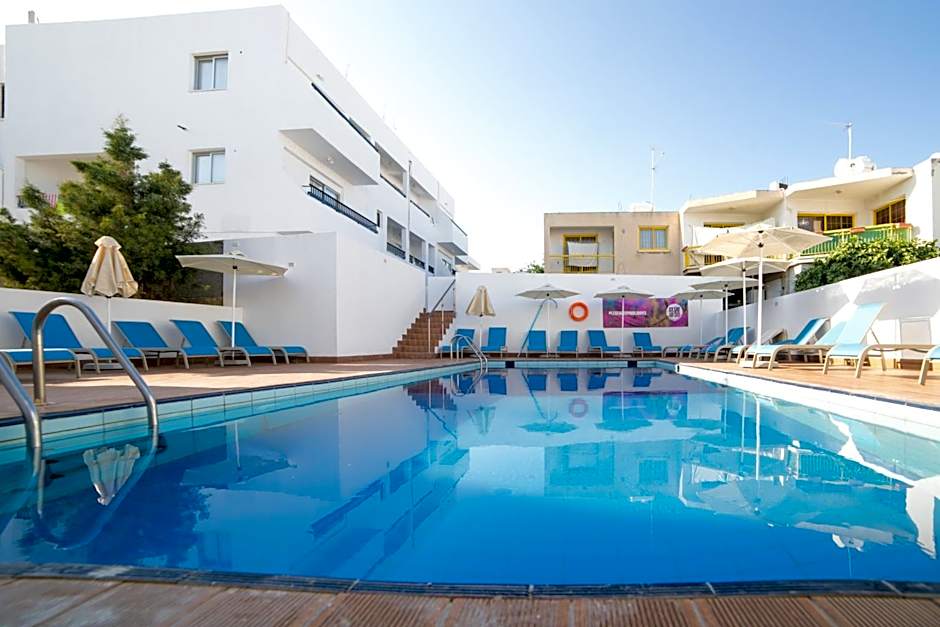 Flora Maria Hotel