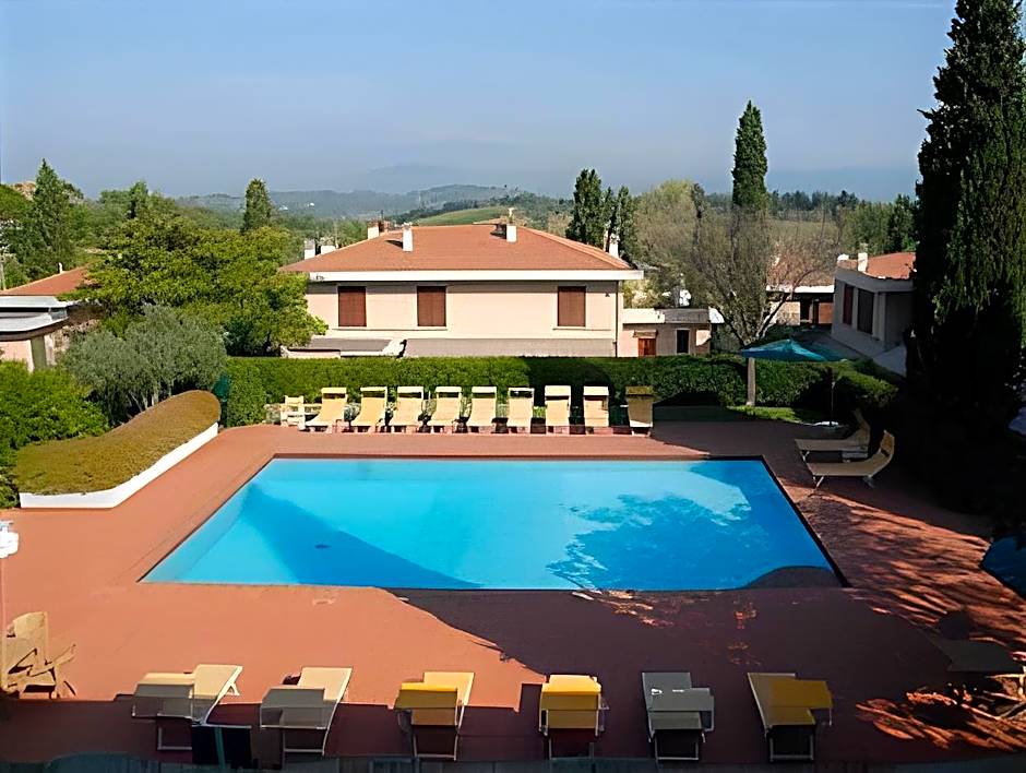 Residence Poggio Golf Chianti Firenze