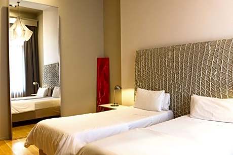 Twin Suite - Non-Smoking