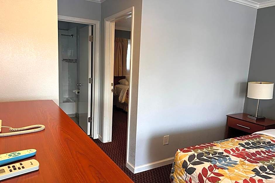 Islander Motel Santa Cruz CA