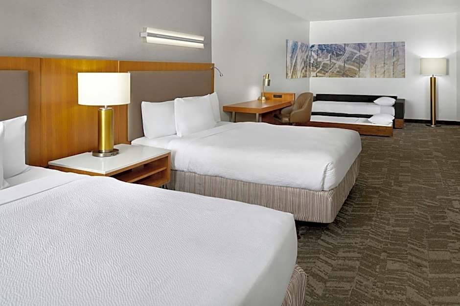 SpringHill Suites by Marriott Detroit Metro Airport Romulus