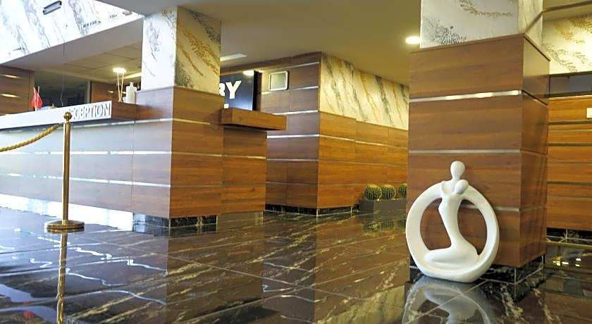 Shelby Hotel