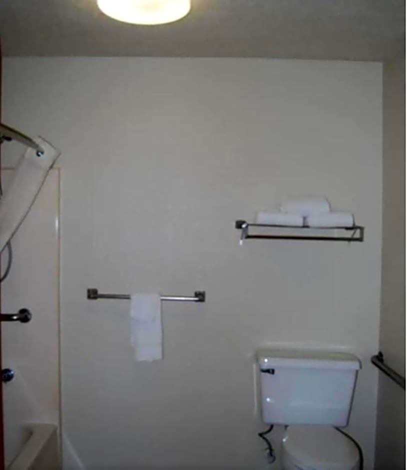 Days Inn by Wyndham Eglin AFB