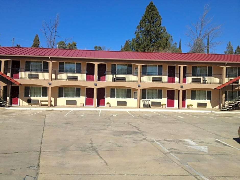 The Yosemite Inn