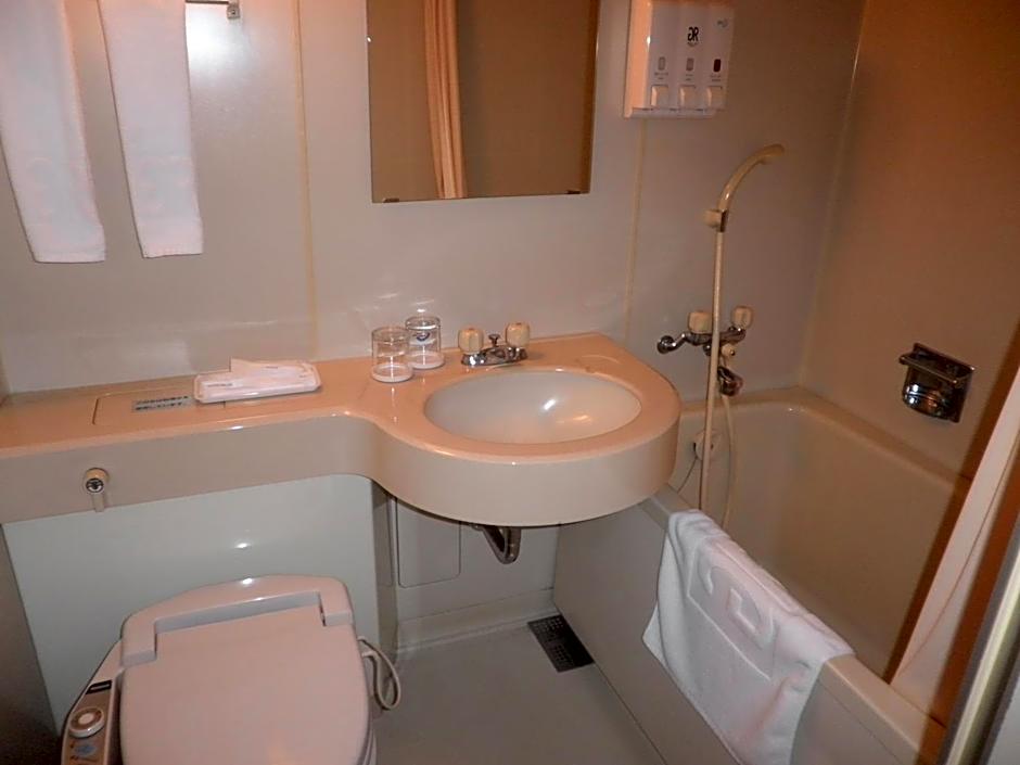 Green Rich Hotel Nishitetsu Ohashi Ekimae