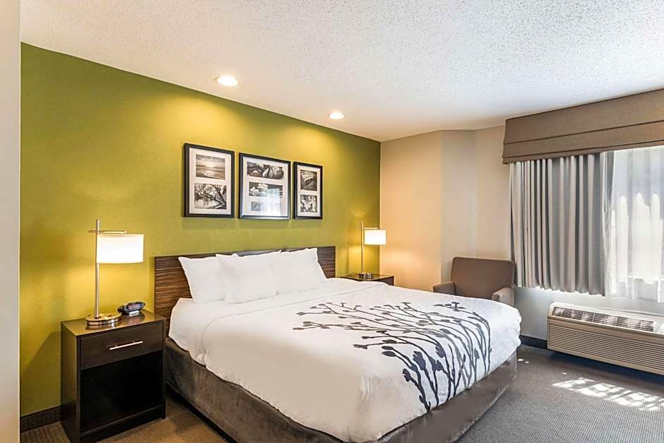 Sleep Inn & Suites Niantic North